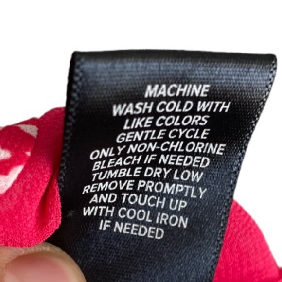 Torrid Babydoll Chiffon Smocked Peplum Ditsy Floral Pink Blouse Top Size 2X - Picture 8 of 8